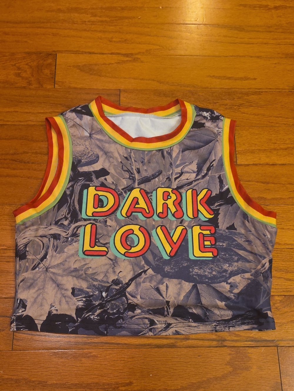 Dark Love Trim Crop Tank Top - Grey Leaf Print SZ L